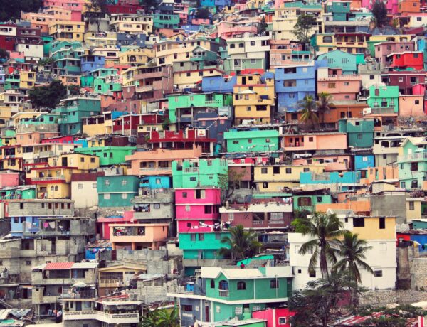 Image of the multicolored homes of the Jalousie slum in Haiti